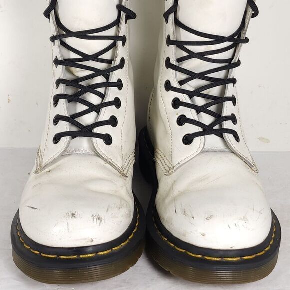 Dr. Martens Women's Pascal US7 White Leather Lace Up Ankle Combat Boots - Picture 5 of 16